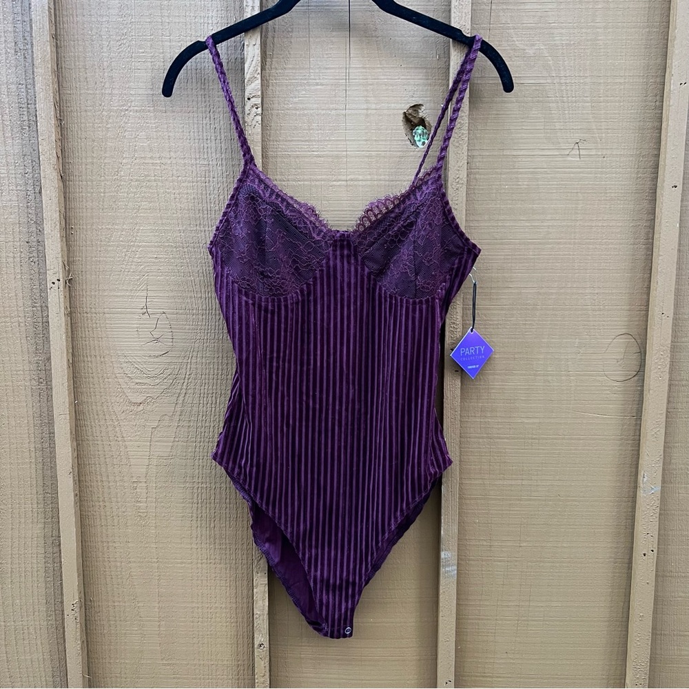 Forever 21 Lace Cup Ribbed Plum Bodysuit